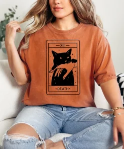 Alternative view of Black Cat Comfort Shirt